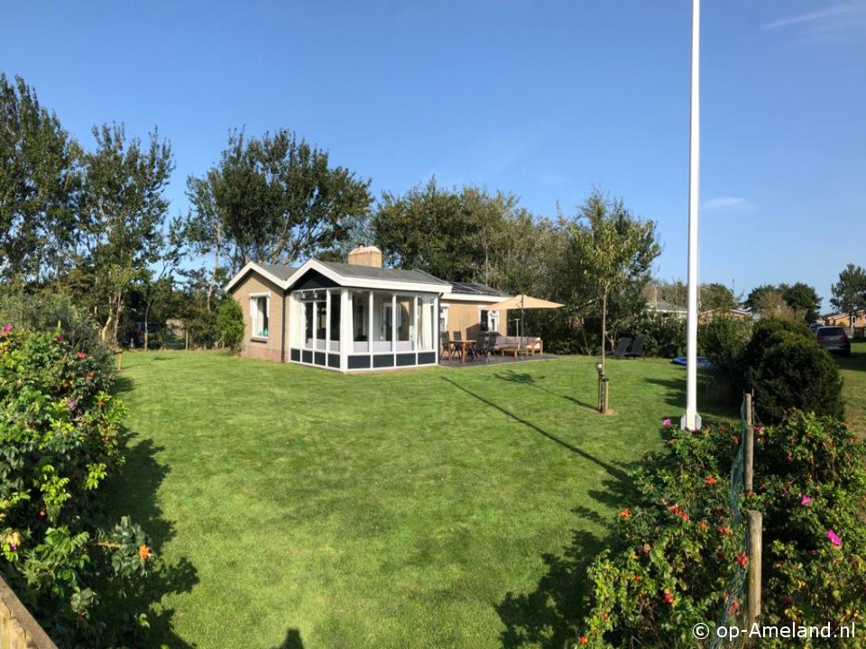 Klik hier voor meer informatie over Vakantiehuis De Strandloper (Hollum)